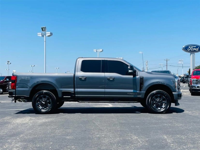 2024 Ford F-250 - Image 1