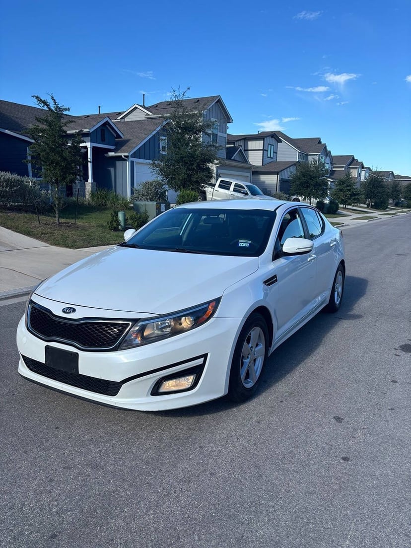 2015 Kia Optima - Image 1