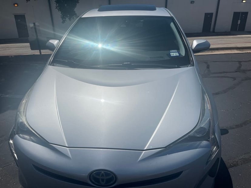2016 Toyota Prius - Image 2