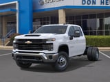 2026 Chevrolet Silverado 3500 HD - Preview 6