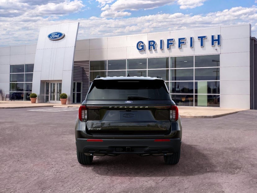2027 Ford Explorer - Image 1