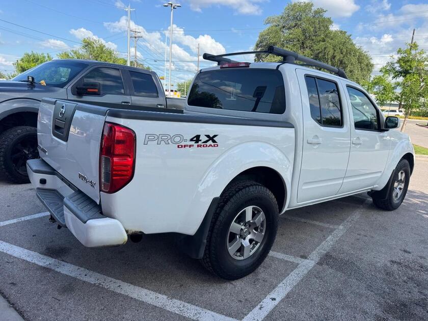2012 Nissan Frontier - Image 3
