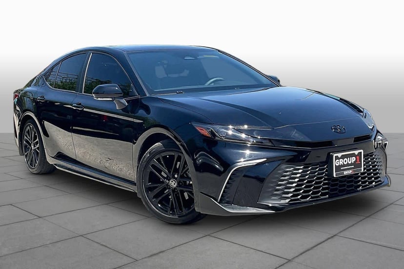2025 Toyota Camry - Image 3