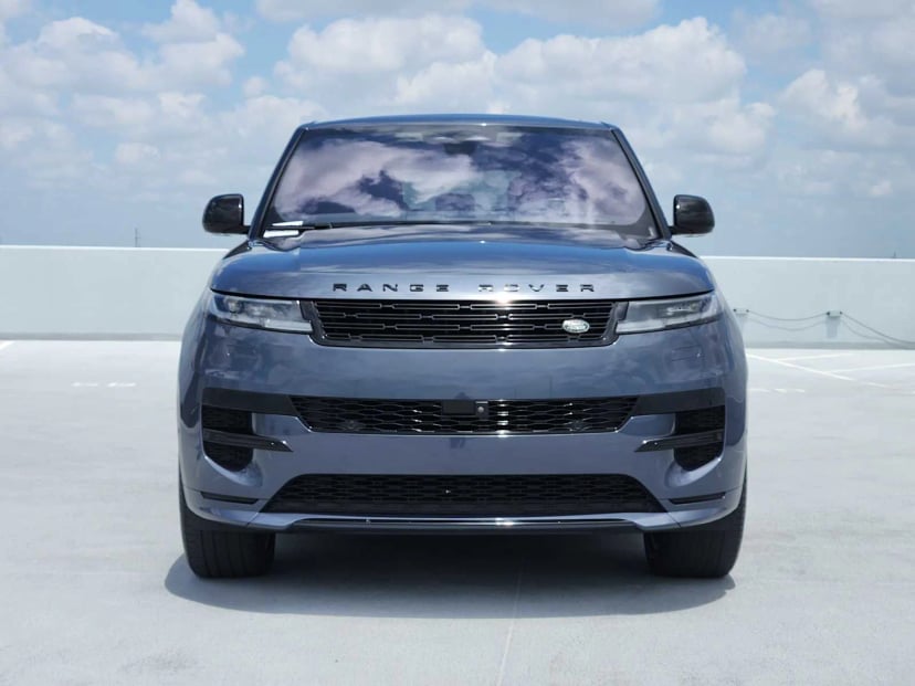 2023 Land Rover Range Rover Sport - Image 3