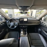 2025 Mitsubishi Outlander - Preview 10