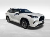 2021 Toyota Highlander - Preview 3
