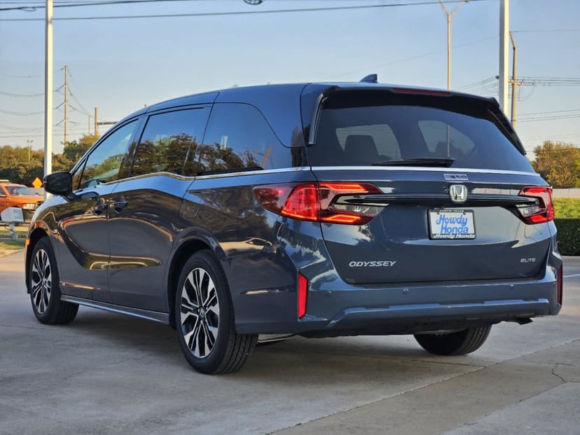 2026 Honda Odyssey - Image 3