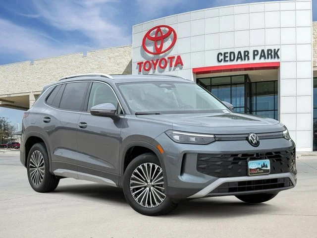 2025 Volkswagen Tiguan - Image 1