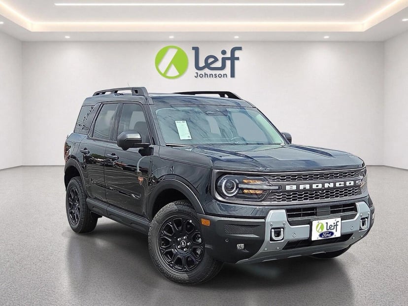 2025 Ford Bronco - Image 1