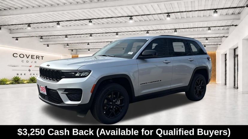 2025 Jeep Grand Cherokee - Image 3