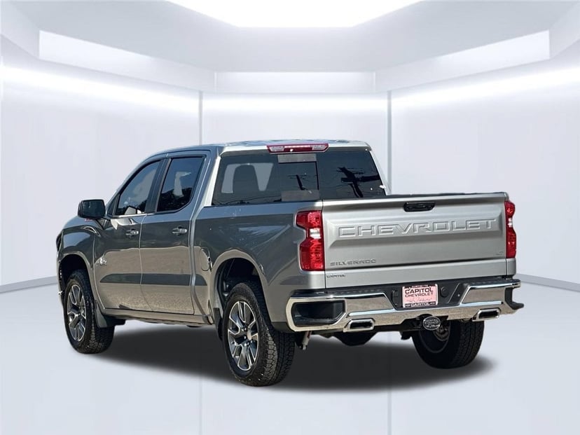 2026 Chevrolet Silverado 1500 - Image 2
