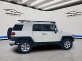 2012 Toyota FJ Cruiser - Preview 6