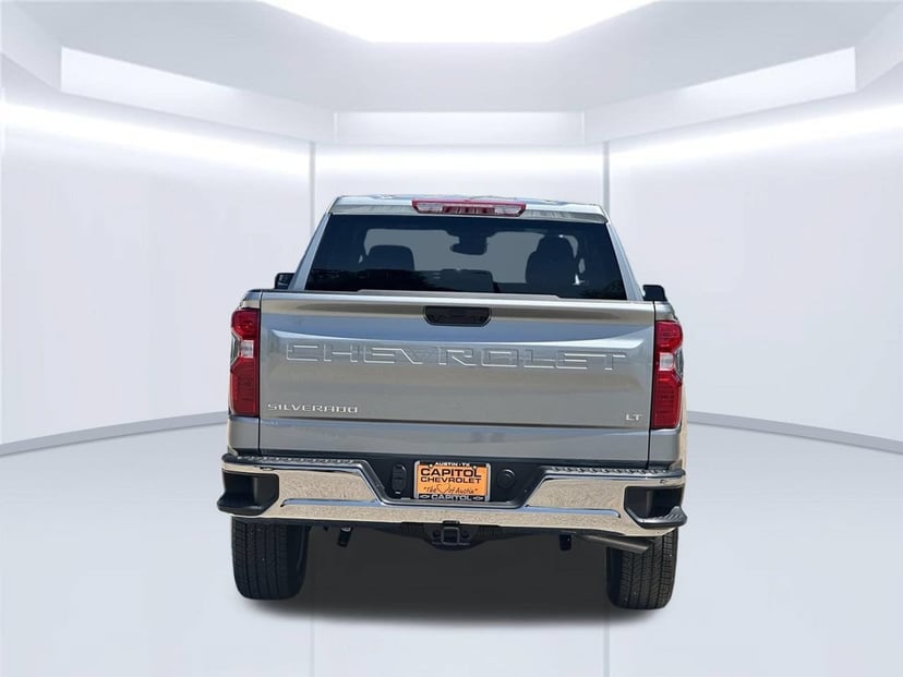 2026 Chevrolet Silverado 1500 - Image 3