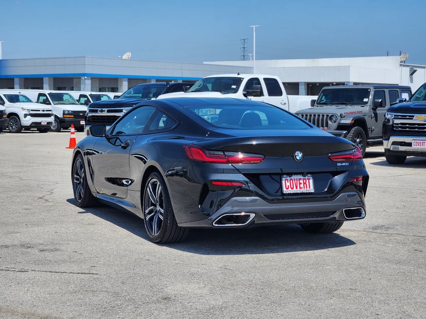 2025 BMW 8 Series - Image 3