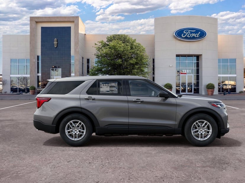 2027 Ford Explorer - Image 1