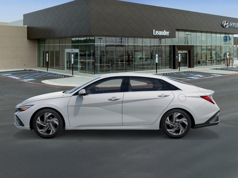 2026 Hyundai Elantra - Image 2