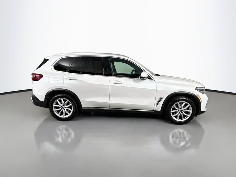 2022 BMW X5 - Image 2