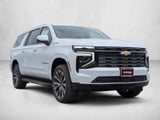 2026 Chevrolet Suburban - Preview 3