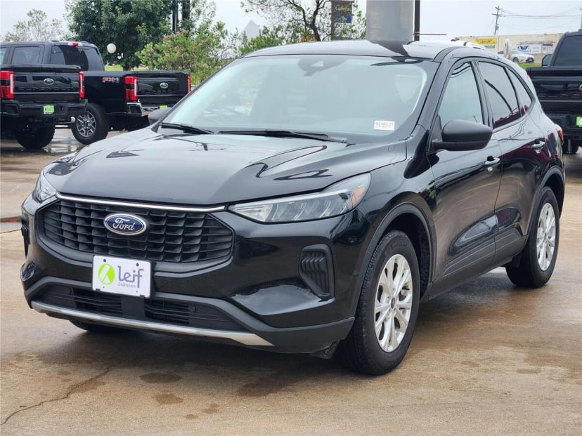 2025 Ford Escape - Image 1