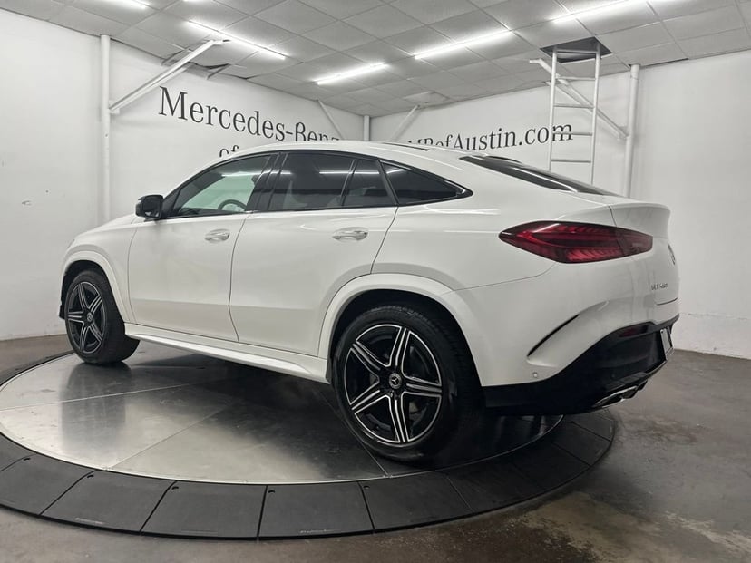 2026 Mercedes-Benz GLE - Image 3