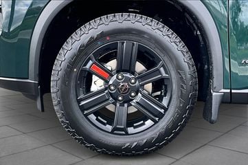2026 Nissan Rogue - Image 1
