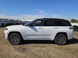 2027 Jeep Grand Cherokee - Preview 3