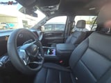 2025 Chevrolet Suburban - Preview 9