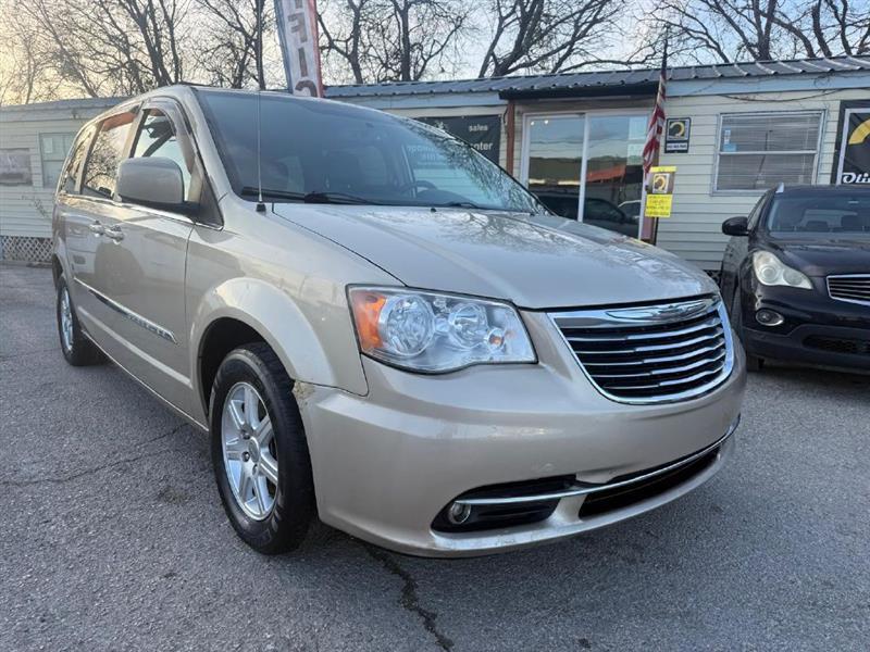2012 Chrysler Town and Country - Image 1