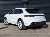 2026 Porsche Macan - Preview 3