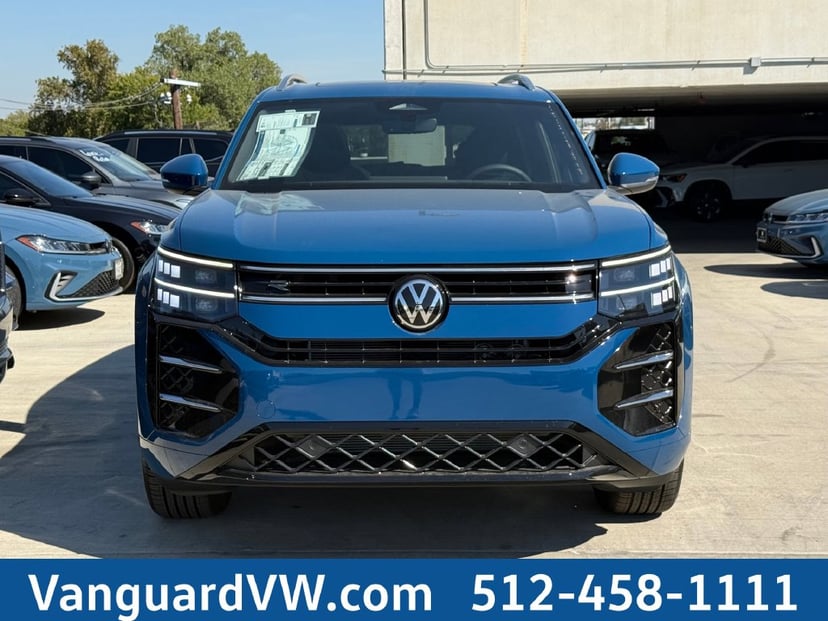2027 Volkswagen Atlas - Image 1