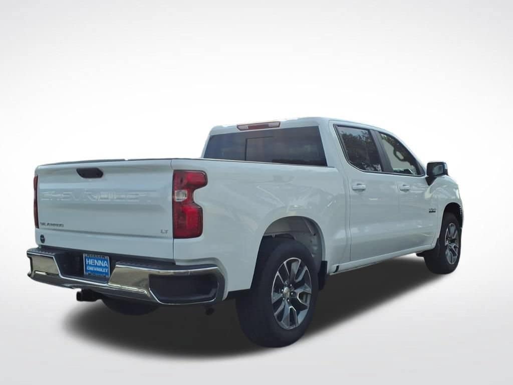 2026 Chevrolet Silverado 1500 - Image 3