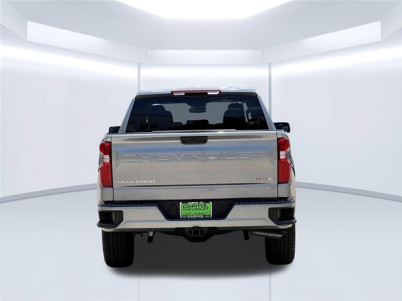 2026 Chevrolet Silverado 1500 - Image 3