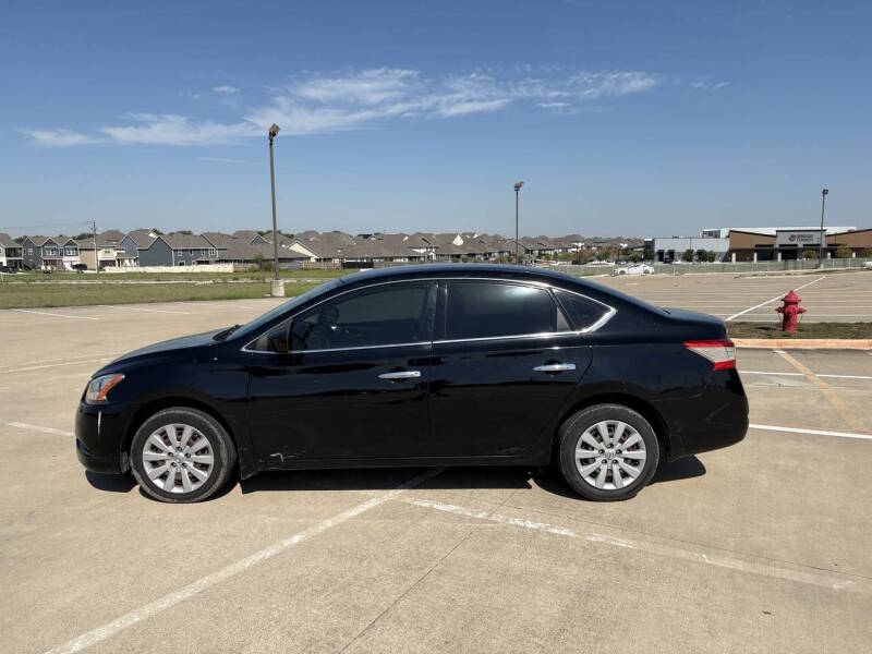 2014 Nissan Sentra - Image 1