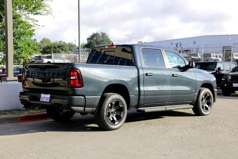 2026 Ram 1500 - Image 3