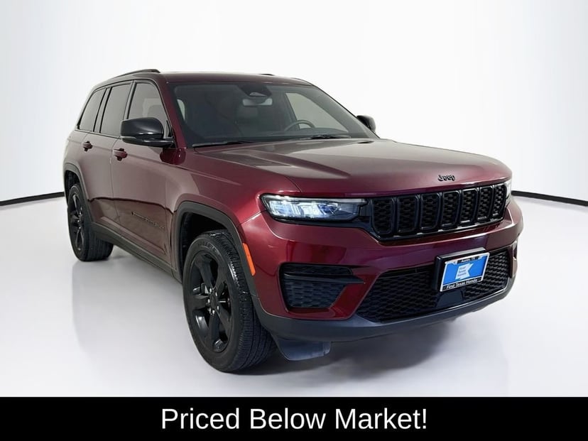 2023 Jeep Grand Cherokee - Image 1