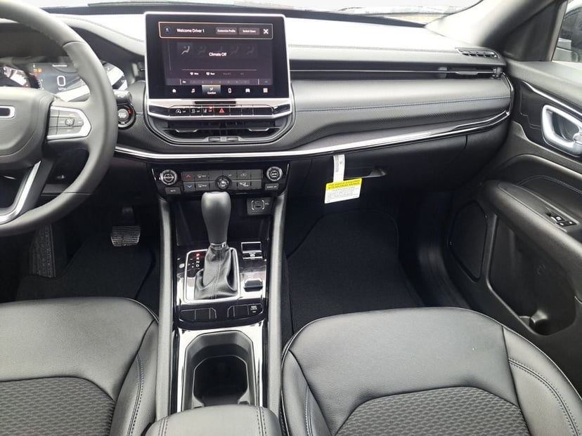 2026 Jeep Compass - Image 2