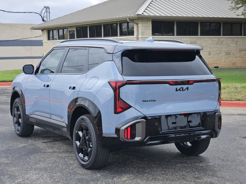 2027 Kia Seltos - Image 1