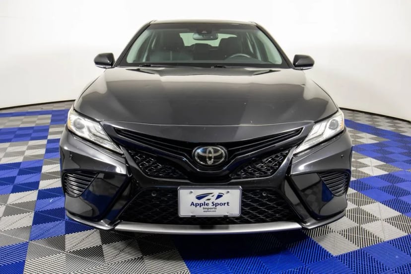2018 Toyota Camry - Image 3