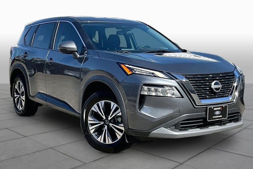 2023 Nissan Rogue - Image 2