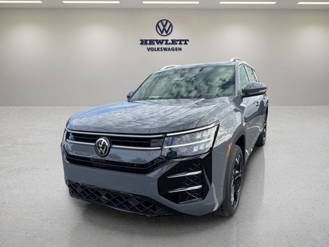 2027 Volkswagen Atlas - Image 1