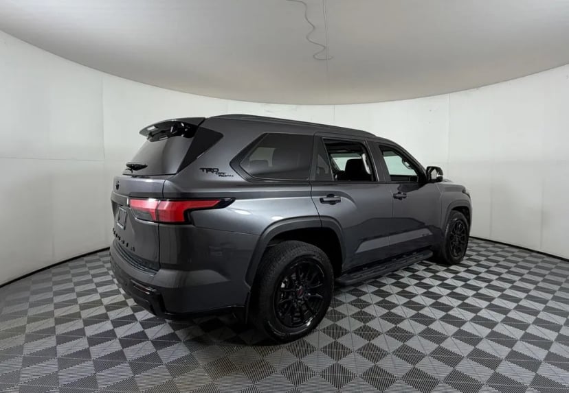 2024 Toyota Sequoia - Image 3