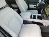 2026 Land Rover Defender - Preview 13