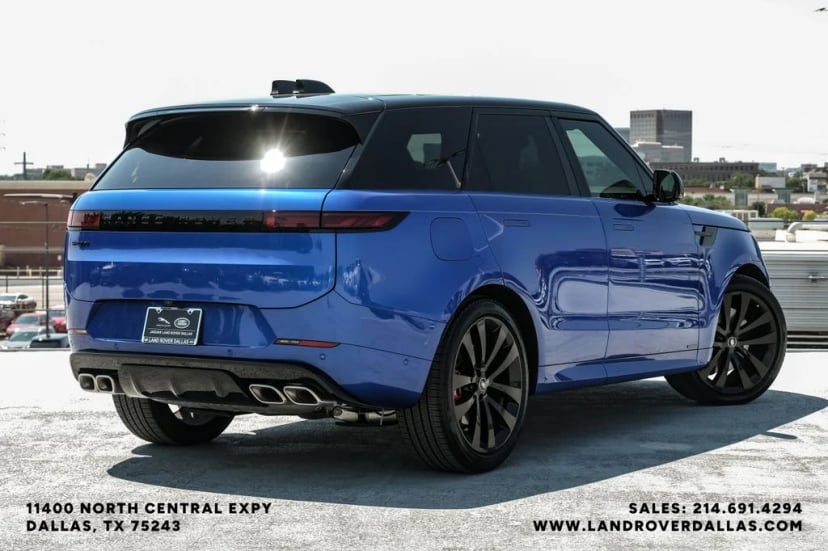 2025 Land Rover Range Rover Sport - Image 3
