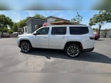 2022 Jeep Wagoneer - Preview 8