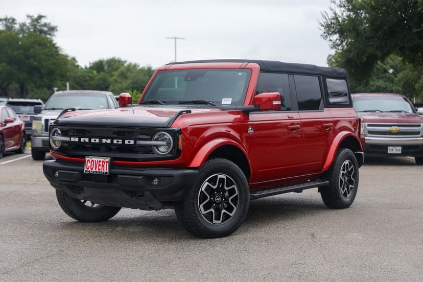 2023 Ford Bronco - Image 1
