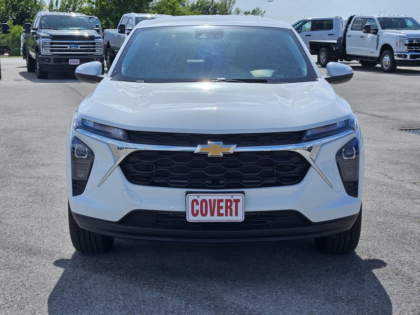 2026 Chevrolet Trax - Image 3
