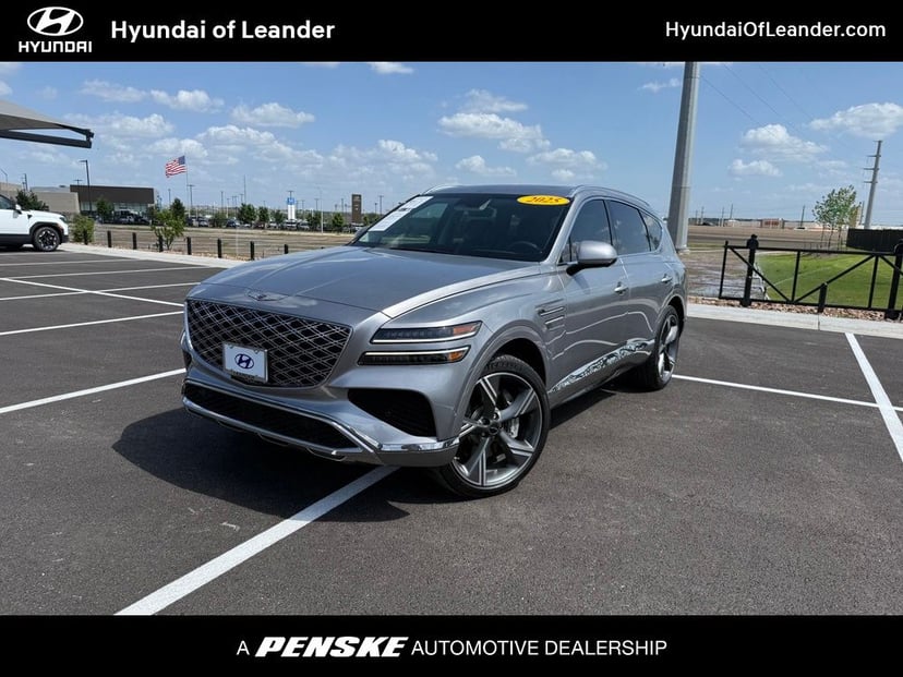 2025 Genesis GV80 - Image 1
