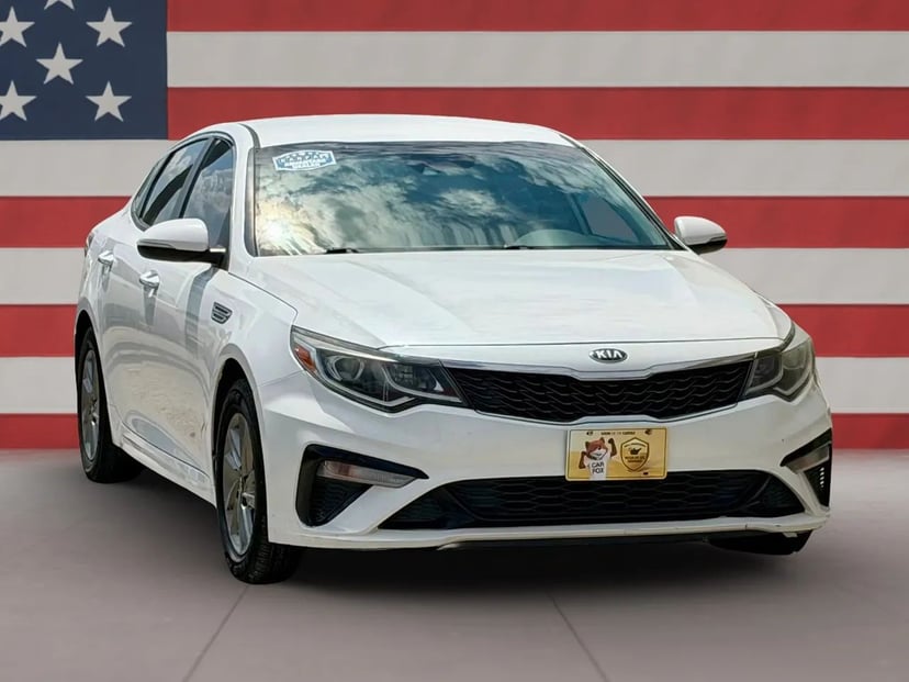 2019 Kia Optima - Image 1