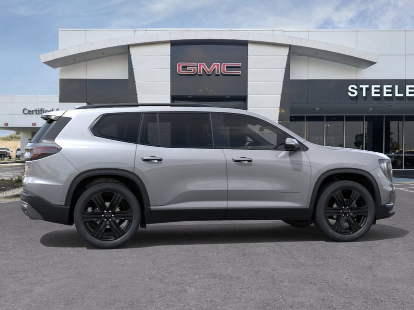2026 GMC Acadia - Image 2