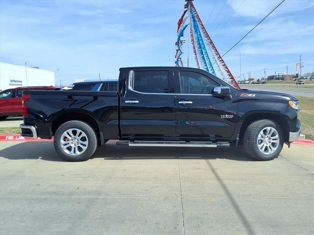2026 Chevrolet Silverado 1500 - Image 3